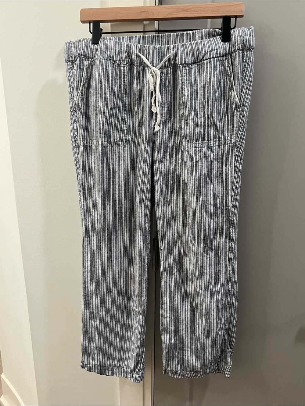 Striped Drawstring Casual Pants - Blue & White Linen Blend